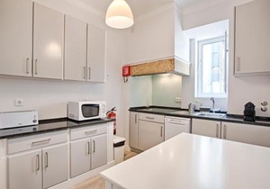 BmyGuest - Ambassador Boutique Apartment II