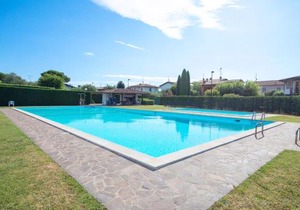 Borgo Adige 12 Apartment by Wonderful Italy