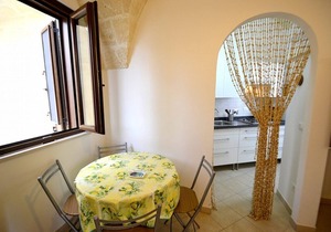 Borgo Salino F: A characteristic and welcoming apartment in the characteristic style of the Apulian countryside, with Free WI-FI.