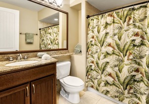 Bottom floor villa with privacy and great golf course view.