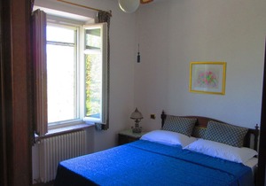 Boutique Apartment w Balcony in Roero wine area of Piedmont, near Asti and Alba.