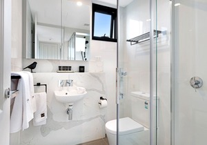 BRAND NEW! 1 Bed 1 Bath Apartment in Caulfield North