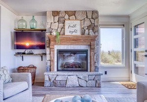 Breakers Beach House 1 - Meredith Lodging