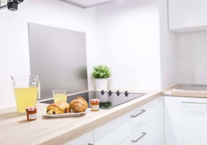 Bright and Cosy 4A - Studio Apartment, Sleeps 2