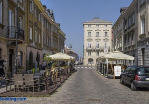 Bright and modern apartment in the heart of the Old and New Town