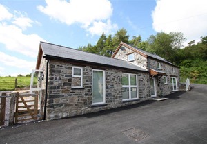 Bryn Eithin Bach