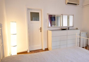 Bucharest City Center (Cismigiu Park) Apartment