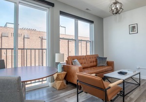 Bud Brewery + Eats | Pool & Gym | Zencity