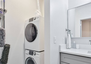 Bud Brewery + Eats | Pool & Gym | Zencity