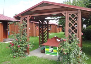 Bungalows in Wrzosowo - The Bird's Cage for 4 persons