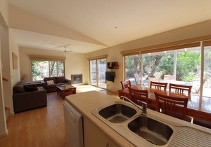 Burrabogie - 1 Nt(waterfront)