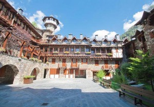 C5 Bordes d'Arinsal, Duplex Rustico con chimenea, Arinsal, zona vallnord
