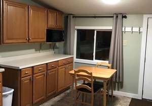 Cabin 1 Waterfront - Three Pines Lodging & Marina