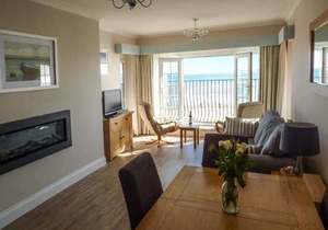 Cabin ∙ 2 bedrooms ∙ 4 guests