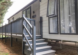 Cabin ∙ 2 bedrooms ∙ 4 guests