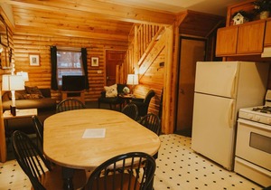 Cabin 2487 - Gorgeous Log Cabin within Private Resort