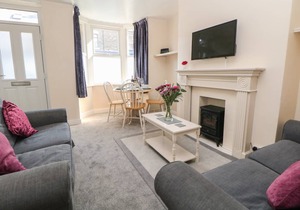 Cabin ∙ 3 bedrooms ∙ 5 guests