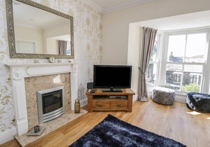 Cabin ∙ 3 bedrooms ∙ 6 guests