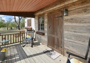 Cabins on Knopp School-Czech Cabin