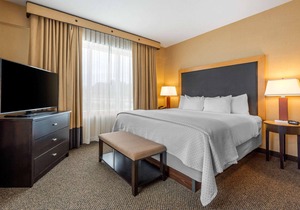 Cambria Hotel Akron - Canton Airport