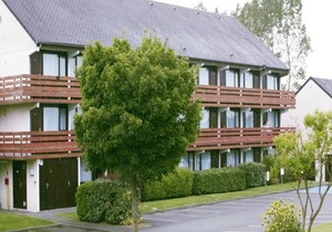 Campanile Dinan - Taden