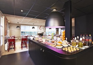 Campanile Orleans - La Source