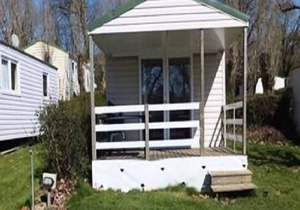 Camping La Joletière *** - Mobile Home 3 Rooms 4 People