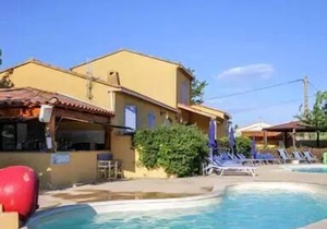Camping Les Sources ***** - Chalet for 5 People