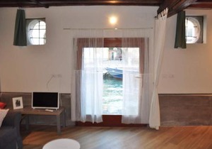 Canal view apartment