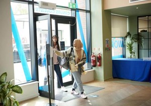 Canvas Arundel House in Coventry