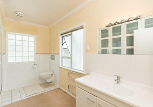 Captain's Quarters - Opua Holiday Home