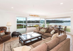 Captain's Quarters - Opua Holiday Home