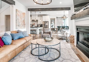 Carlton Landing! Spacious cottage with second story view of Lake Eufaula!