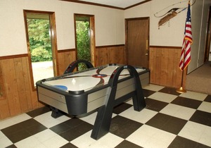 Carolina Landing Camping Resort Cabin 14