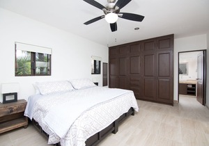 Casa Cascada View casita !! a private palm and pool oasis minutes to the beach !