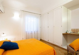Casa Dorothea 3 in Positano, with 6 bedrooms, 12 sleeps, shared pool