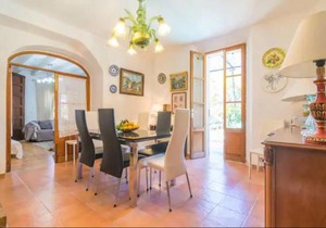 Casa Margarita, casa con piscina en fornalutx