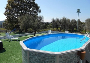 Casa Viola C, fully refundable with voucher*: A welcoming apartment surrounded by the greenery, with Free WI-FI.