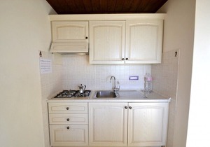 Casa Viola C, fully refundable with voucher*: A welcoming apartment surrounded by the greenery, with Free WI-FI.