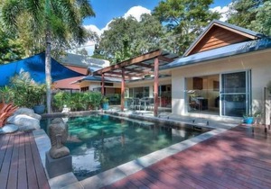 Castaway on Oak Beach