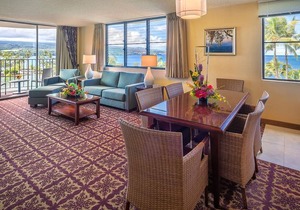 Castle Hilo Hawaiian Hotel
