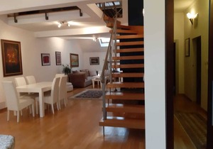 Center lux 120m2 apartment