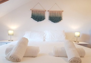 Central and Cute Apartment in Traditional Chalet
