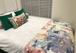 Central contemporary first floor apartment in Harrogate. Recently refurbished.