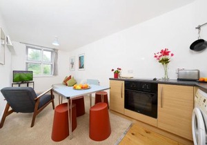 Central Hackney Apartment