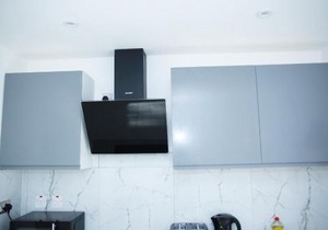 Central Harrow Cozy Apartment with free parking