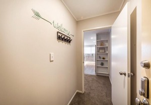 Central Manukau Hideaway