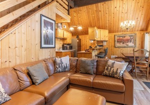 Chalet #23, Ski in/Out,Slope-Side Steps to Main Lo