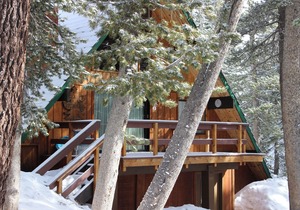 Chalet #23, Ski in/Out,Slope-Side Steps to Main Lo