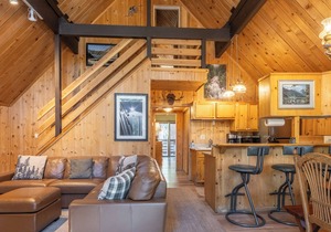Chalet #23, Ski in/Out,Slope-Side Steps to Main Lo
